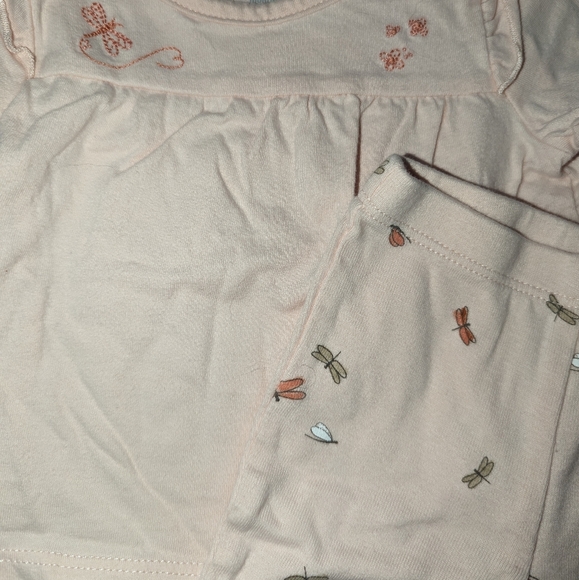 2pc Caters pink long sleeve short and pants set. - Picture 2 of 2